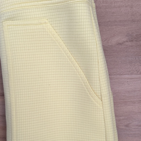 BCBGMaxAzria Lemon Yellow Sleeveless Zip-Front Mini Dress - Picture 7 of 8